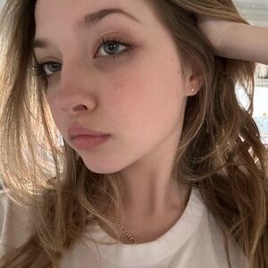 Meet your Posher, Jenny